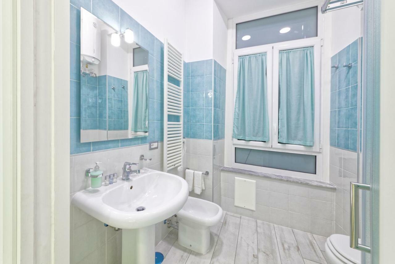 B&B Rest A Napoli 외부 사진