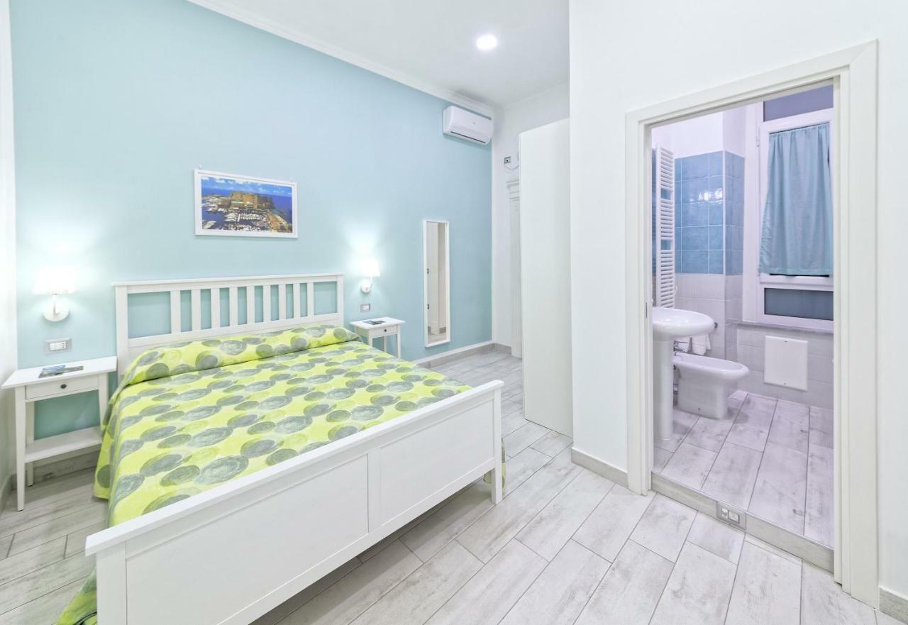 B&B Rest A Napoli 외부 사진